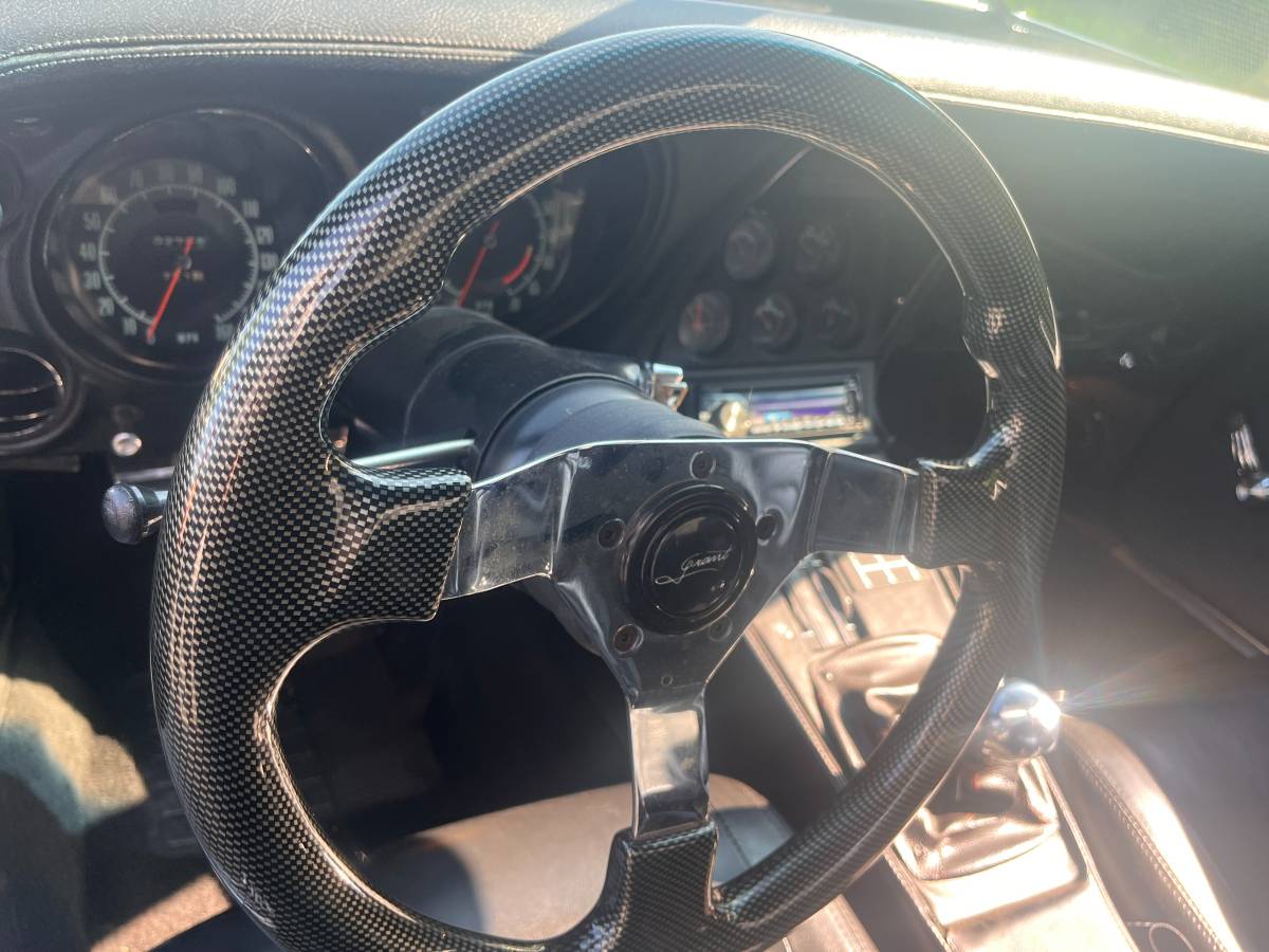Chevrolet-corvette-convertible-1970-black-11