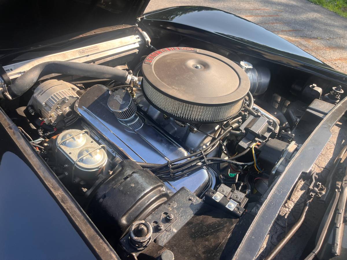 Chevrolet-corvette-convertible-1970-black-20