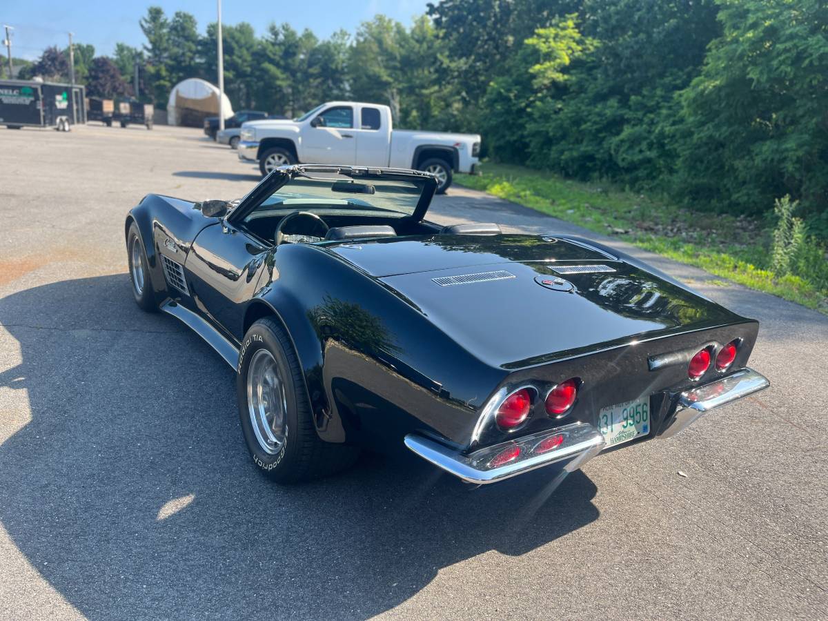 Chevrolet-corvette-convertible-1970-black-7