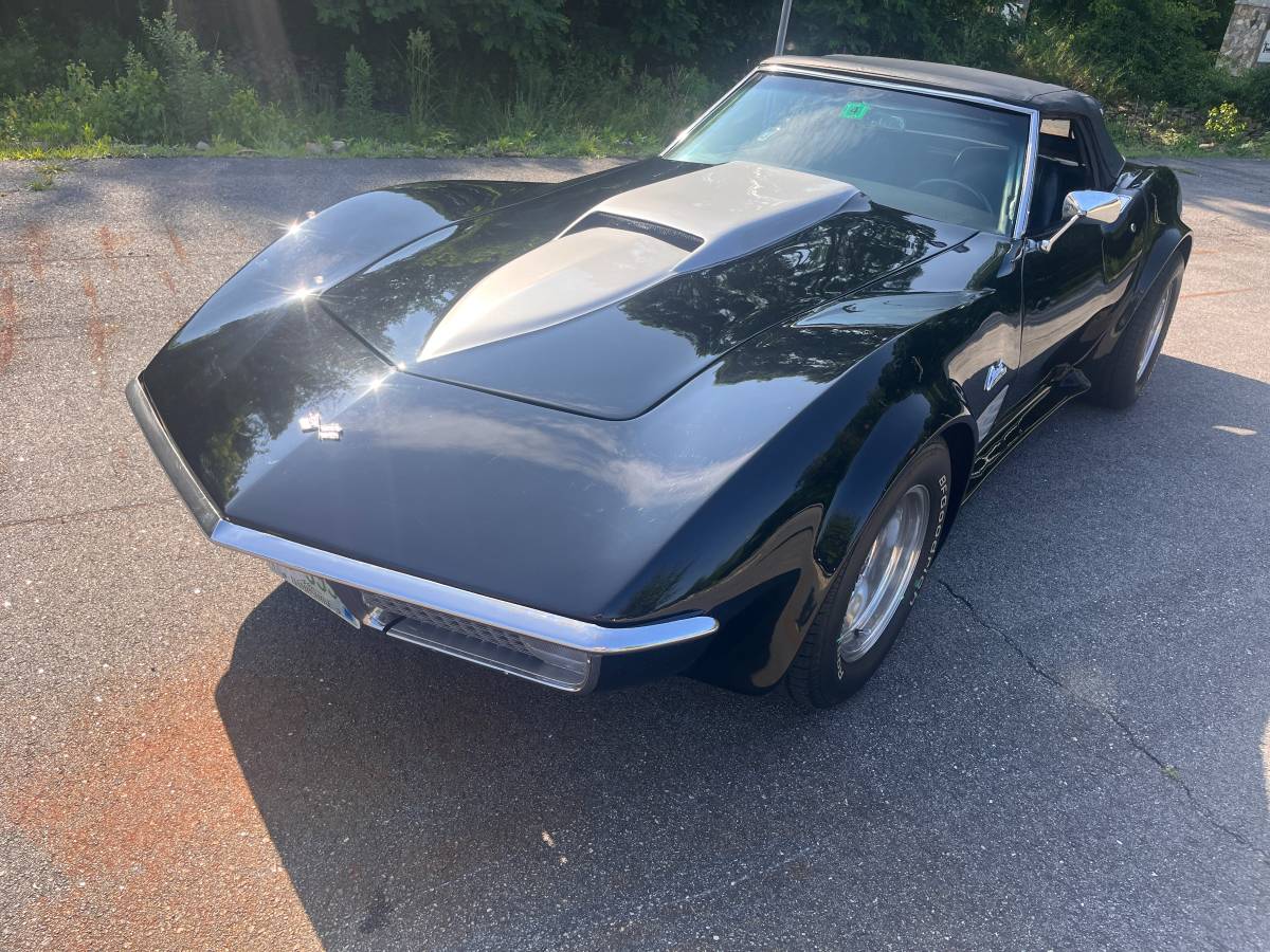 Chevrolet-corvette-convertible-1970-black
