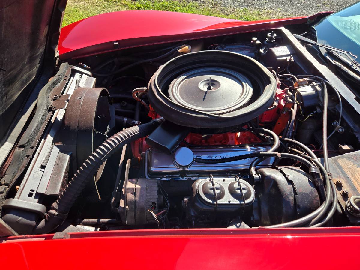 Chevrolet-corvette-convertible-1973-red-1
