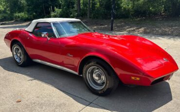 Chevrolet-corvette-convertible-1974-red-10