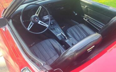Chevrolet-corvette-convertible-1974-red-12