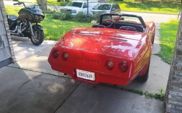 Chevrolet-corvette-convertible-1974-red-13