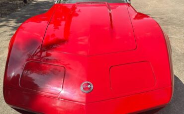 Chevrolet-corvette-convertible-1974-red-9
