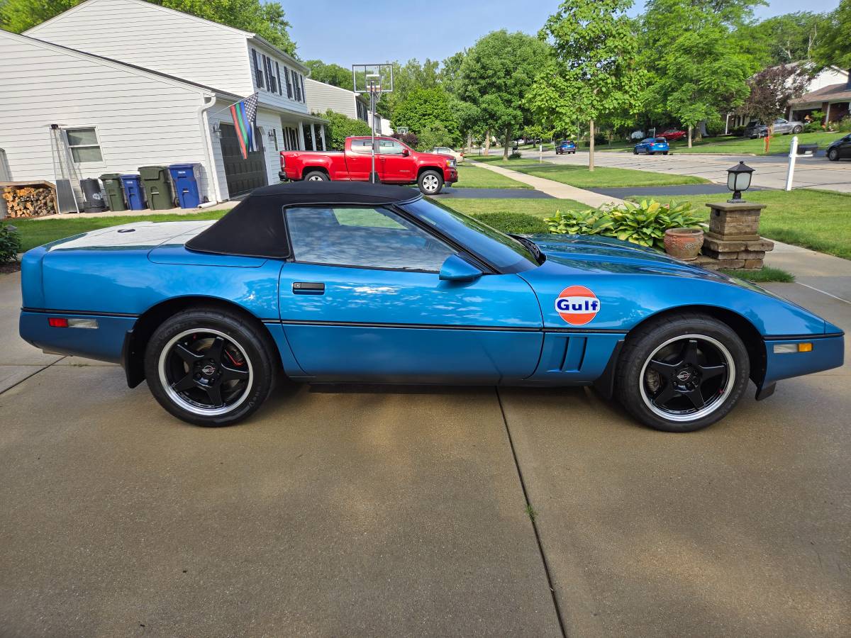Chevrolet-corvette-convertible-1989-blue-1