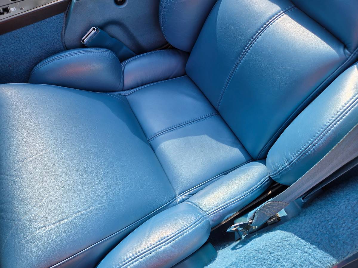 Chevrolet-corvette-convertible-1989-blue-22