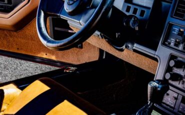 Chevrolet-corvette-convertible-1989-red-1