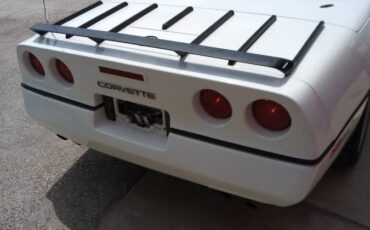 Chevrolet-corvette-convertible-1990-white-4