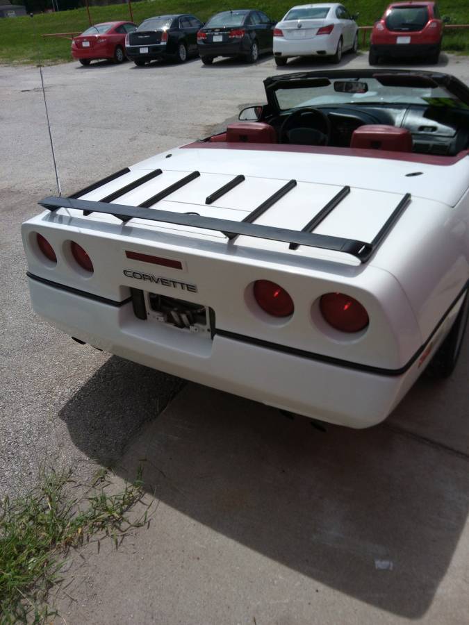 Chevrolet-corvette-convertible-1990-white-4