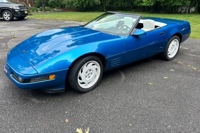 Chevrolet-corvette-convertible-1992-3