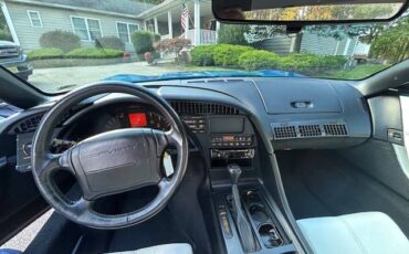 Chevrolet-corvette-convertible-1992