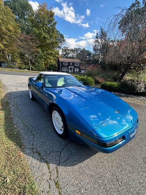 Chevrolet-corvette-convertible-1992-4