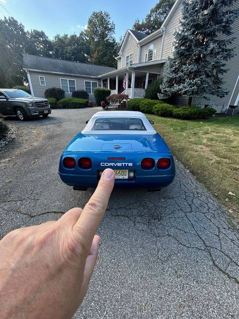Chevrolet-corvette-convertible-1992-5