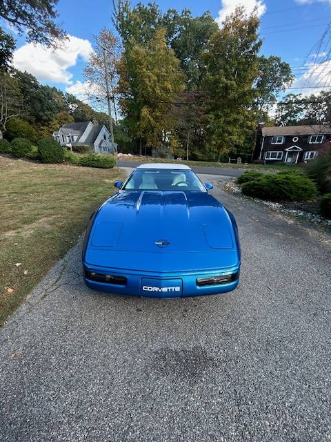 Chevrolet-corvette-convertible-1992-6