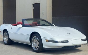 Chevrolet-corvette-convertible-1992-white-1