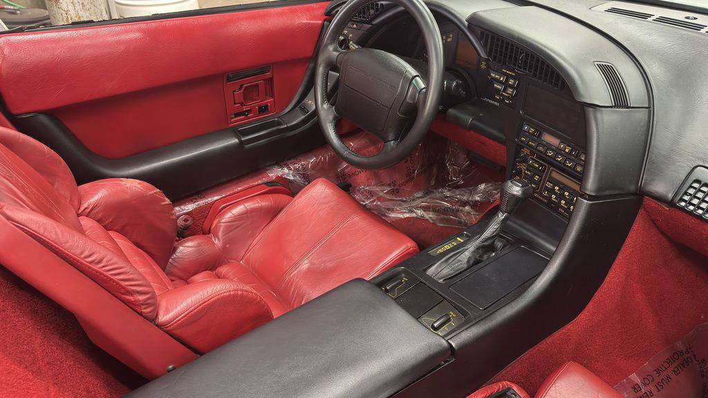 Chevrolet-corvette-convertible-1992-white-16