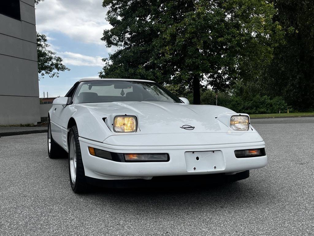 Chevrolet-corvette-convertible-1992-white-7