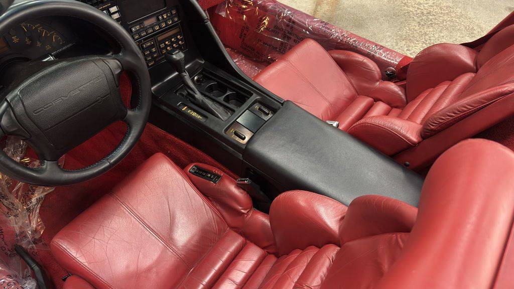 Chevrolet-corvette-convertible-1992-white-7