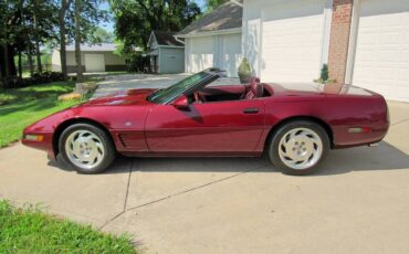 Chevrolet-corvette-convertible-1993-red-1