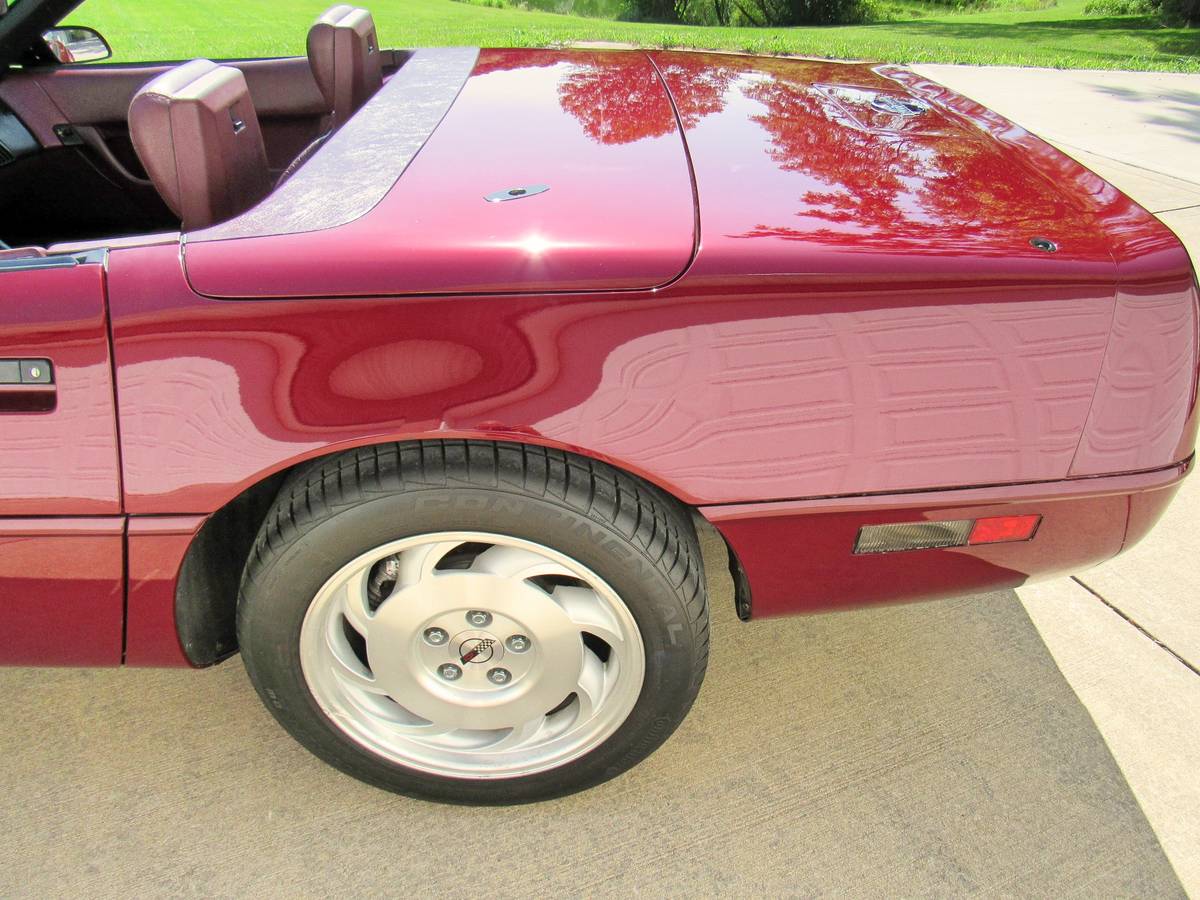 Chevrolet-corvette-convertible-1993-red-5