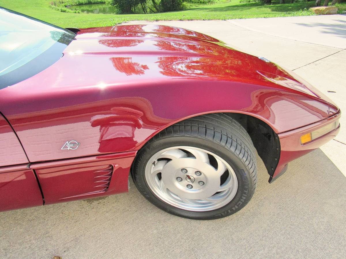 Chevrolet-corvette-convertible-1993-red-9