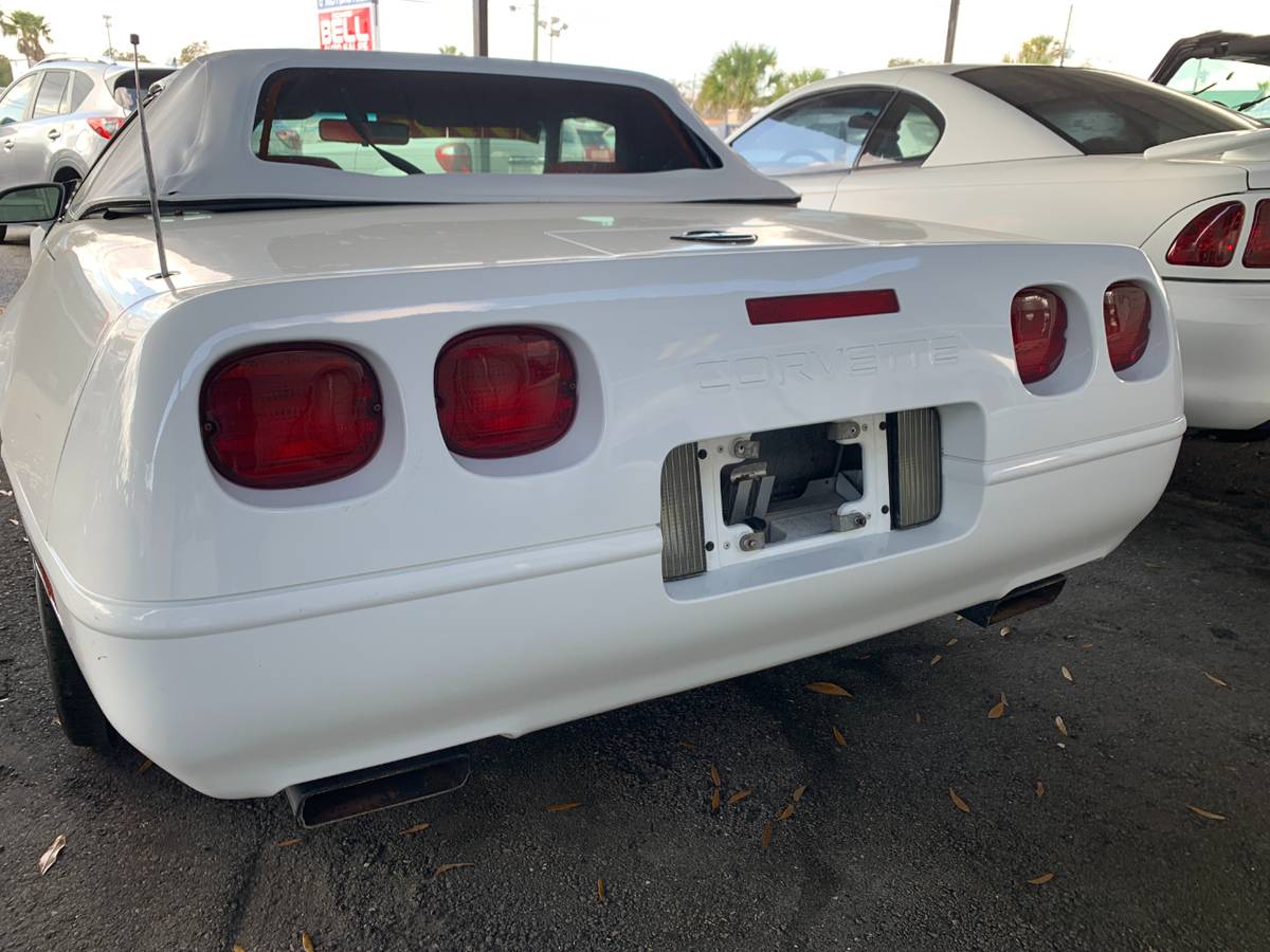 Chevrolet-corvette-convertible-1994-3