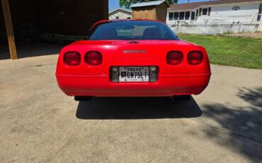 Chevrolet-corvette-corvette-amp-convertible-1994-red-4