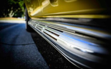 Chevrolet-corvette-coupe-1966-yellow-12