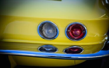 Chevrolet-corvette-coupe-1966-yellow-3