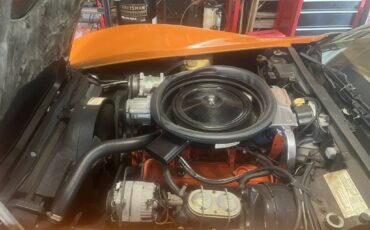 Chevrolet-corvette-coupe-1973-orange-16