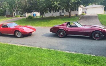 Chevrolet-corvette-coupe-1975-custom-20