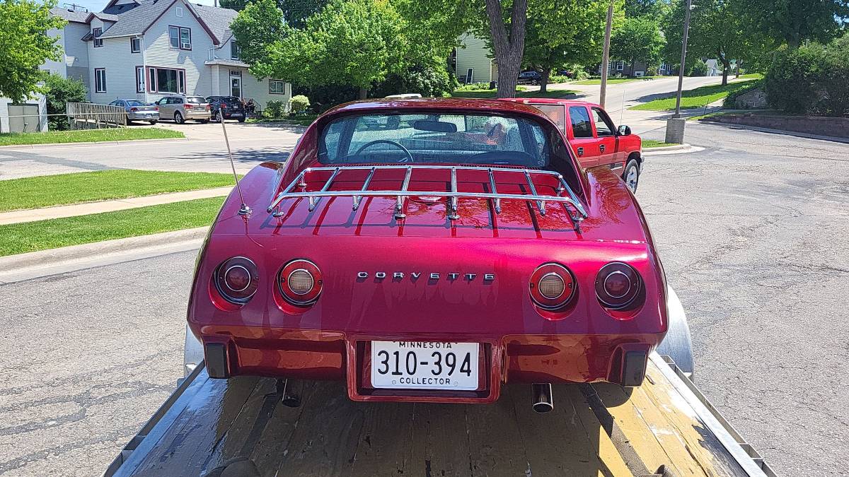 Chevrolet-corvette-coupe-1975-custom-5