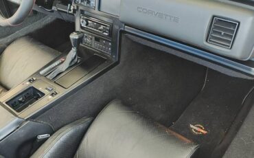 Chevrolet-corvette-coupe-1988-red-16
