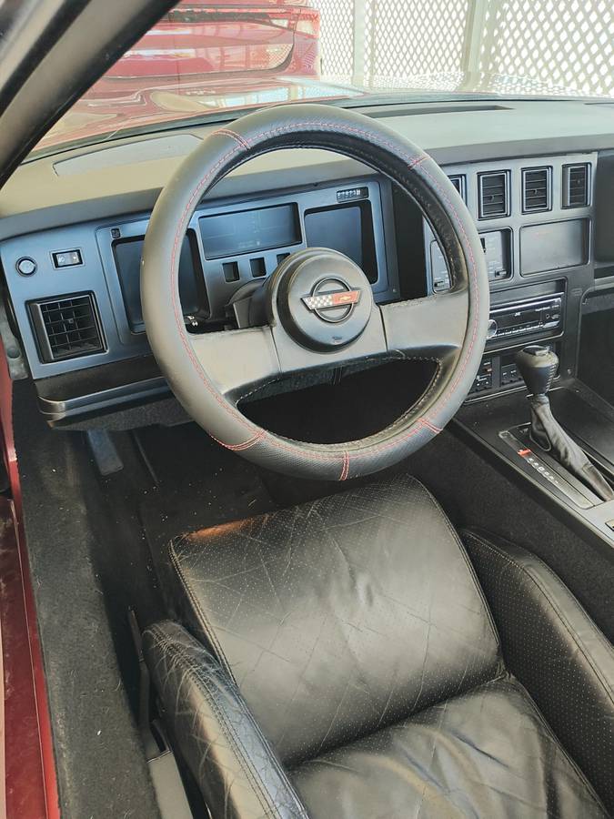 Chevrolet-corvette-coupe-1988-red-9