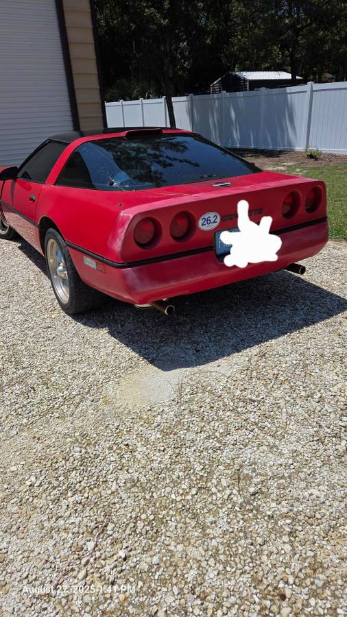 Chevrolet-corvette-coupe-1990-red-4