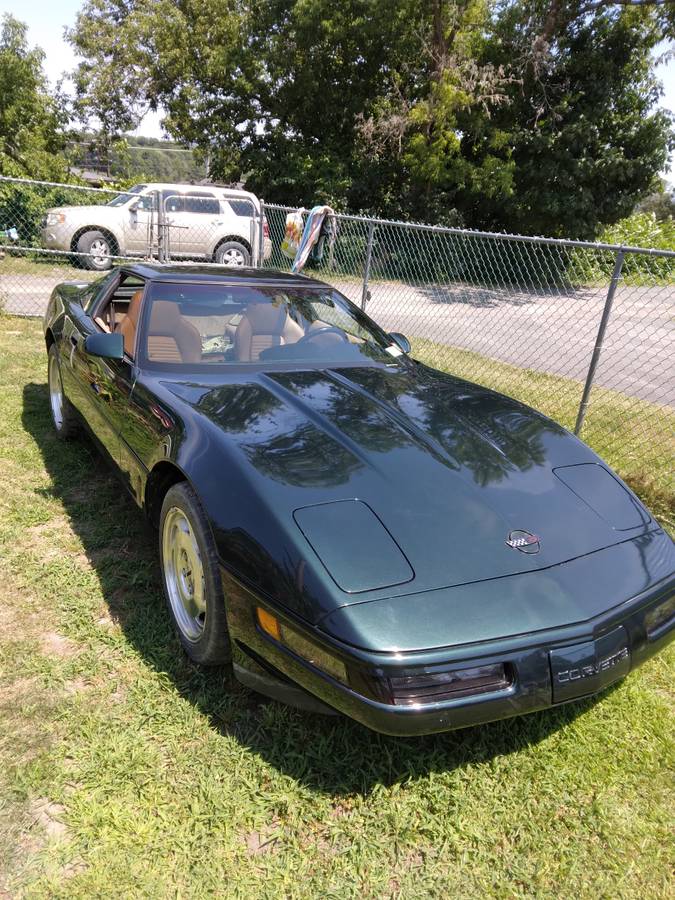 Chevrolet-corvette-coupe-1995-green-3