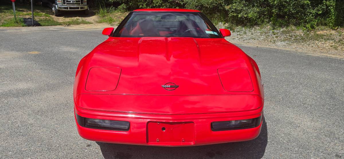 Chevrolet-corvette-coupe-1995-red-1