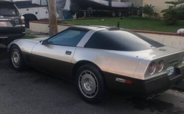 Chevrolet-corvette-coupe-c4-1986-custom-1