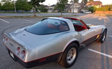 Chevrolet-corvette-diesel-1982-2