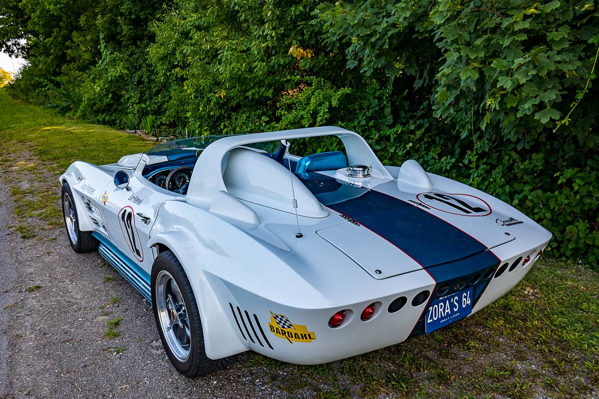 Chevrolet-corvette-grand-sport-1964-14
