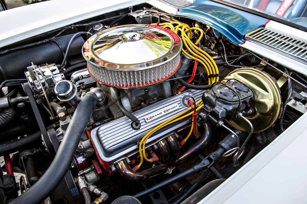 Chevrolet-corvette-grand-sport-1964-19