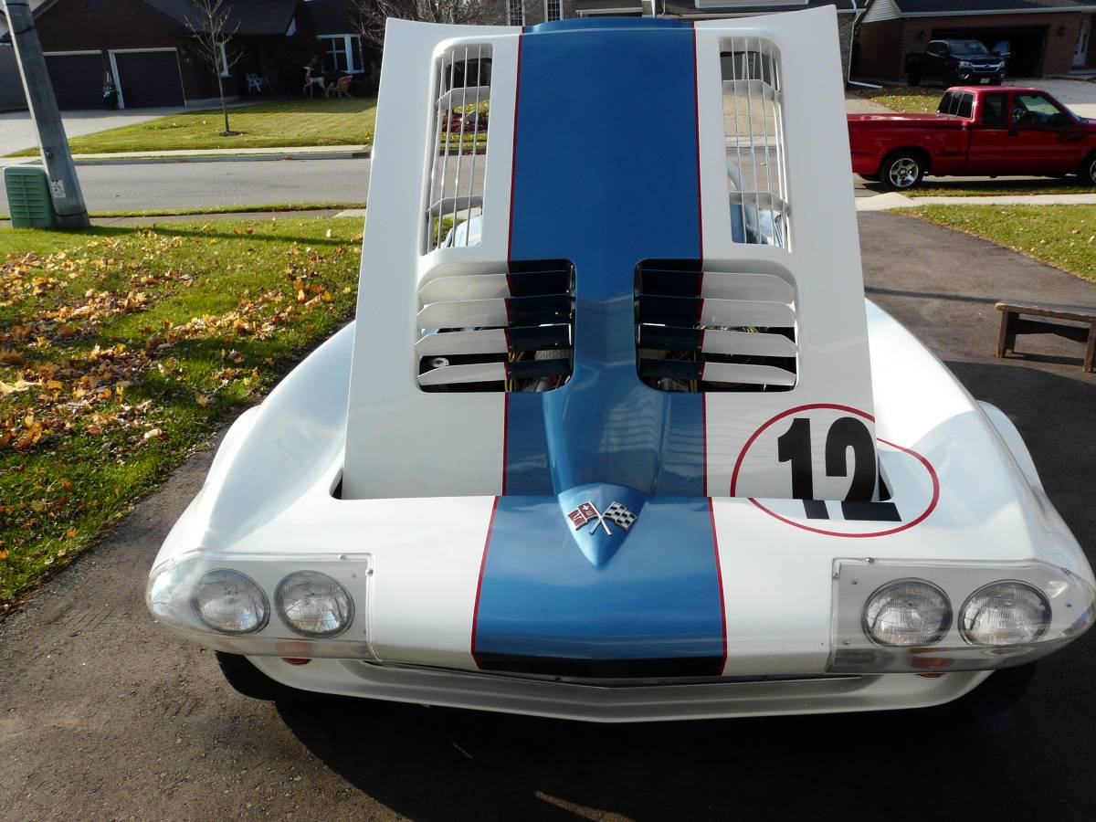 Chevrolet-corvette-grand-sport-1964-22
