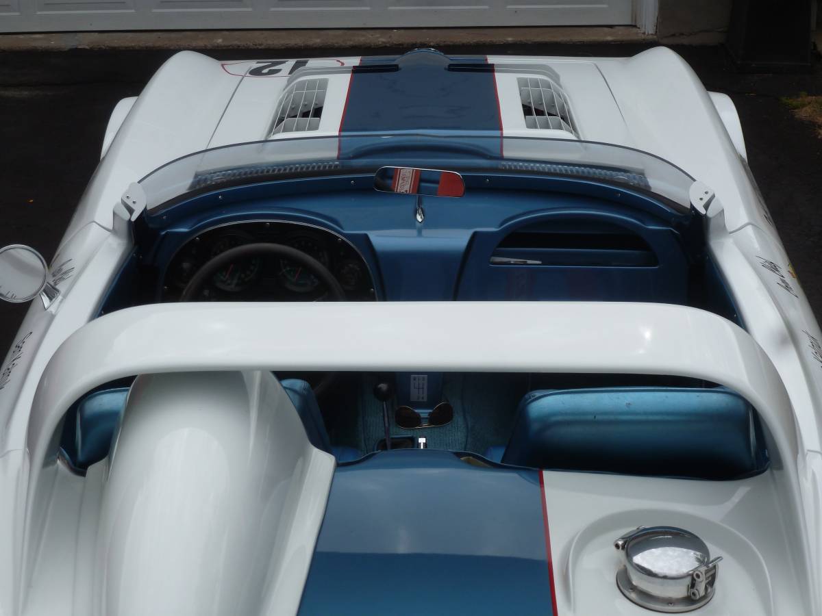 Chevrolet-corvette-grand-sport-1964-4