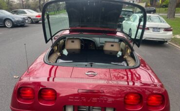 Chevrolet-corvette-lt1-300hp-1992-red-12
