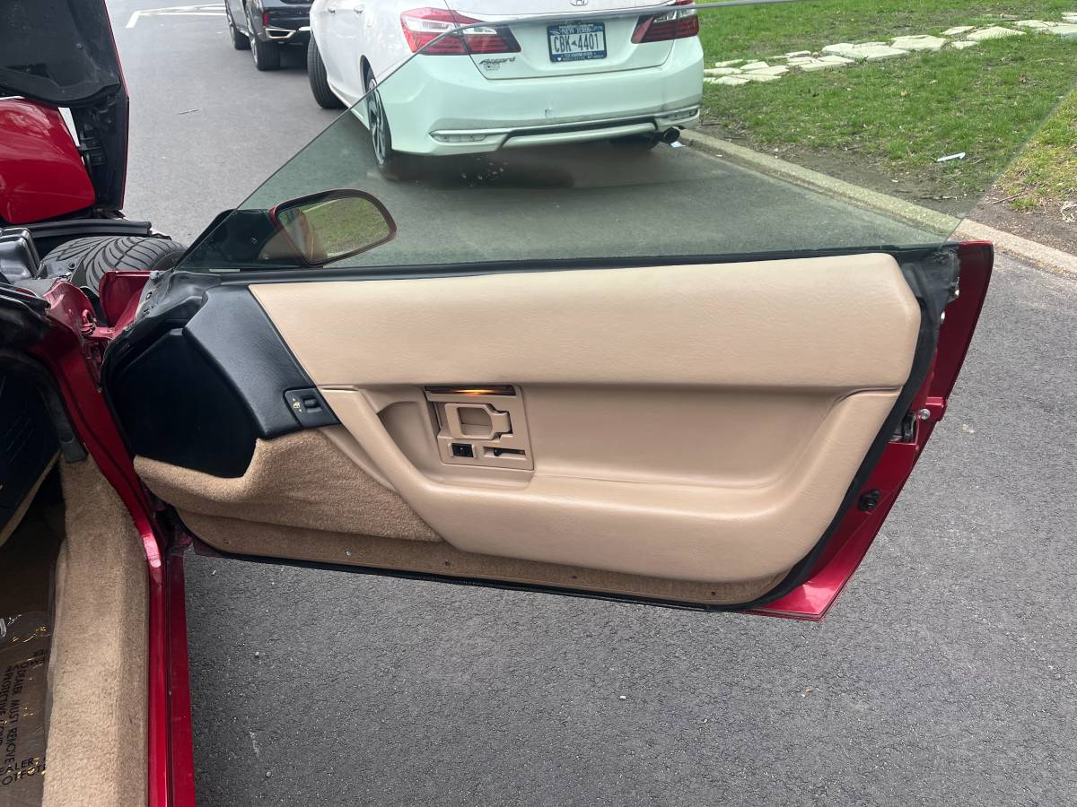 Chevrolet-corvette-lt1-300hp-1992-red-14