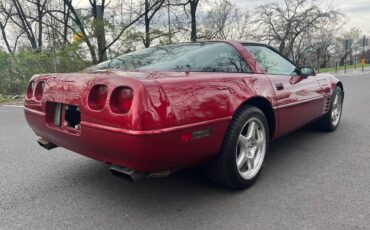 Chevrolet-corvette-lt1-300hp-1992-red-3