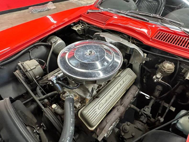 Chevrolet-corvette-roadster-1964-red-14