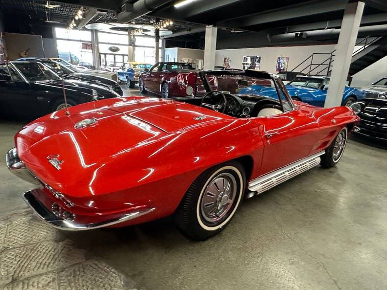 Chevrolet-corvette-roadster-1964-red-5