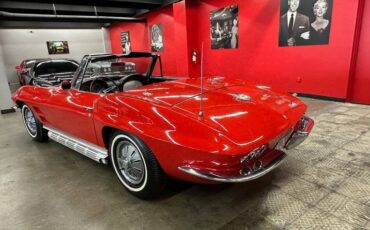 Chevrolet-corvette-roadster-1964-red-9